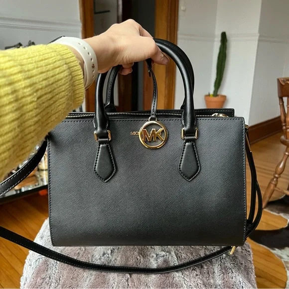 New with tags! Michael Kors purse & wallet - Picture 8 of 10